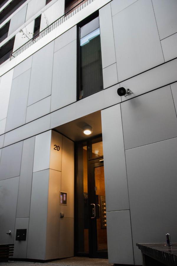 Apartment Spacious Modern 3br At Barcode