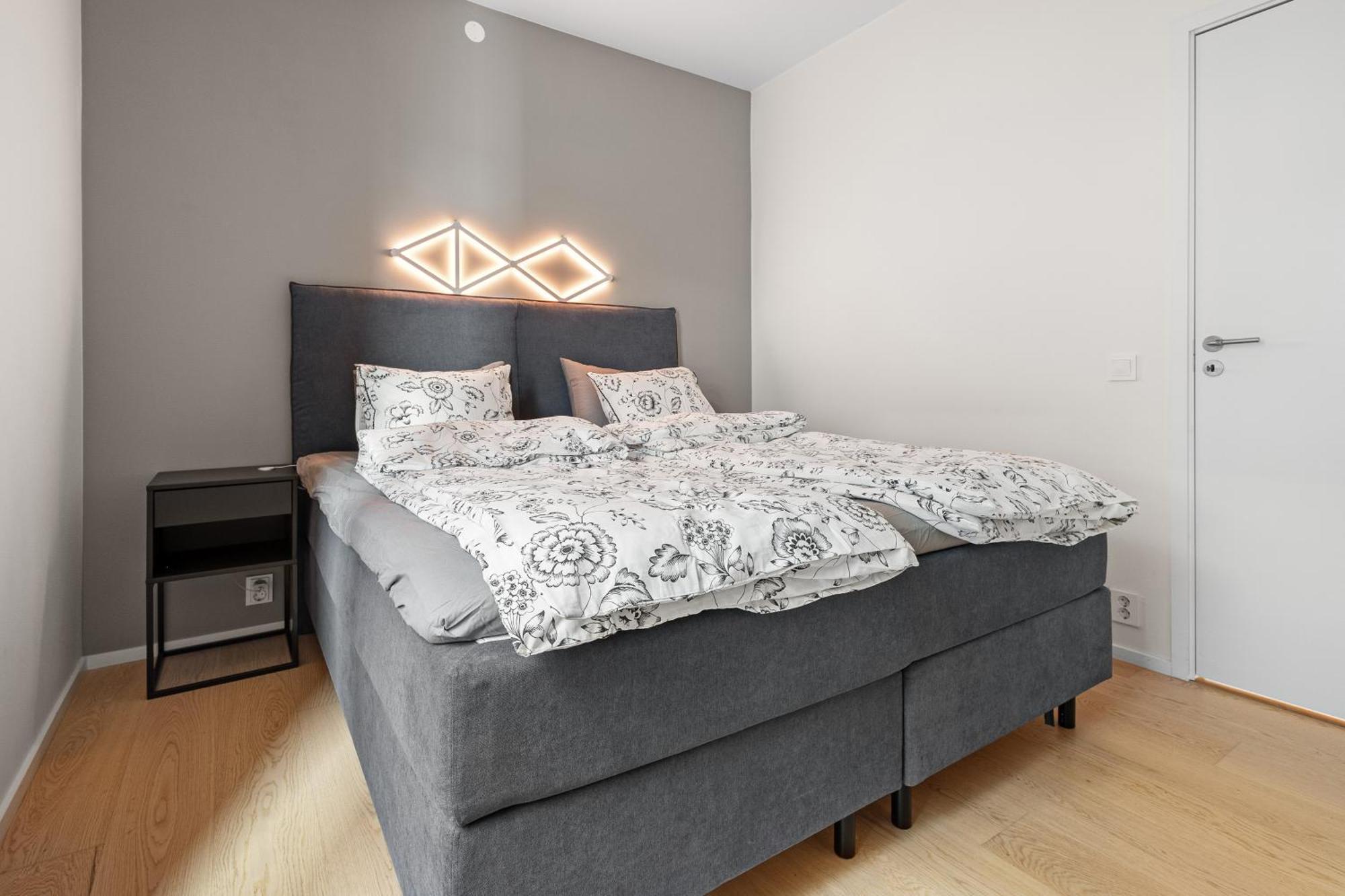 Apartment Spacious Modern 3br At Barcode